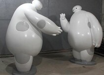 廣西玻璃鋼雕塑廠家供應卡通大白雕塑卡通動漫浮雕商場室內景觀展示擺件
